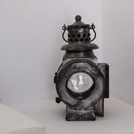 Olive Cave * Fira (Santorini)