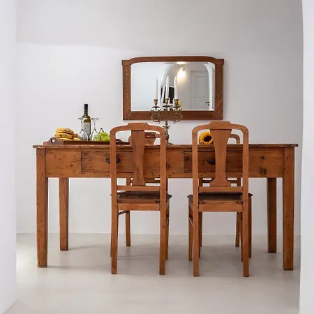 Villa Olive Cave Houses Fira (Santorini)