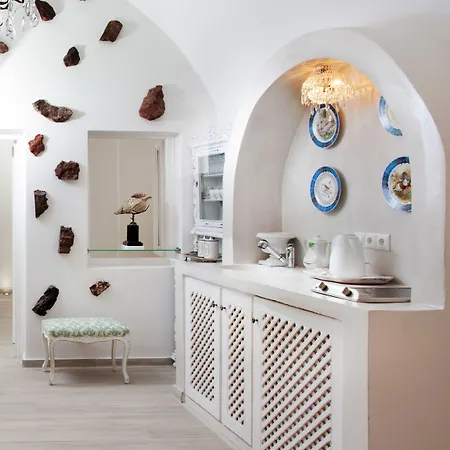 Villa Olive Cave Houses *