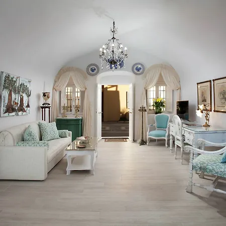 Villa Olive Cave *