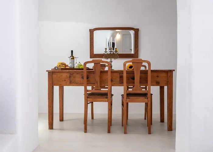 Villa Olive Cave Fira (Santorini)