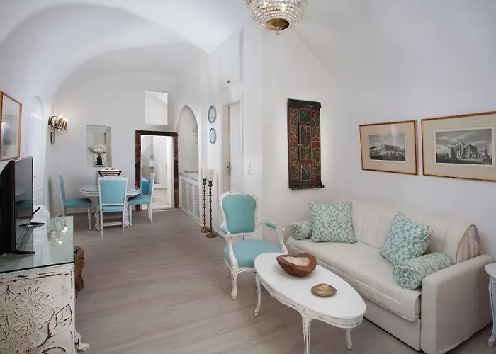 Olive Cave Fira (Santorini)