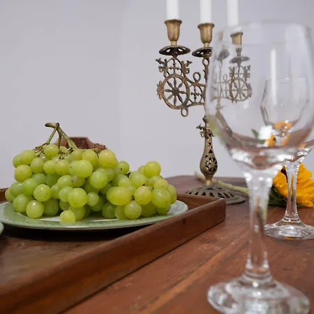 Olive Cave Vila *