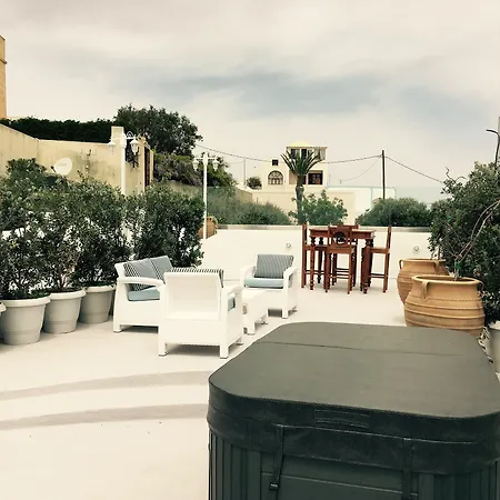 Olive Cave Villa Fira (Santorini)