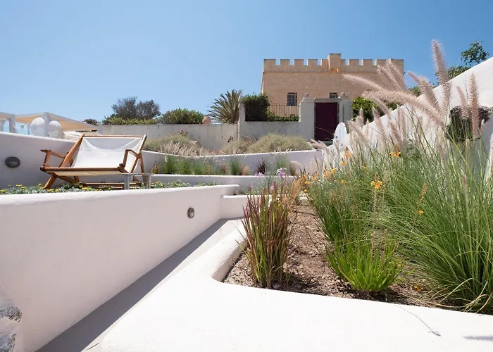 أوليف كييف هاوسيز