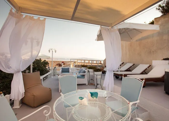 أوليف كييف هاوسيز ثيرا