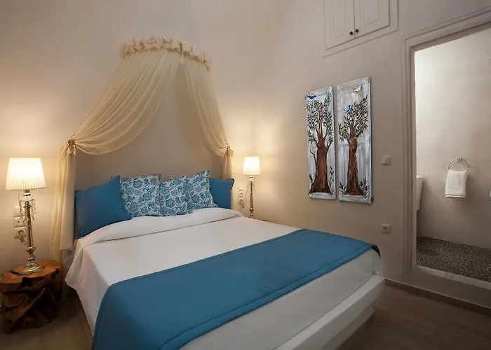 أوليف كييف هاوسيز * ثيرا